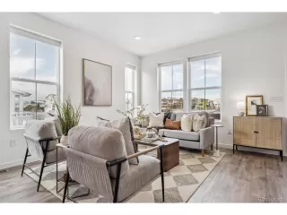 Photo #3: 6565160 Listing