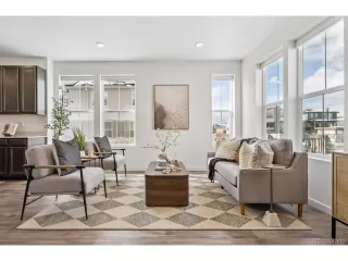 Photo #4: 6565160 Listing