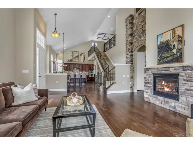 MLS: 6566692 Condo For Sale