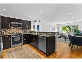 Photo #3: 6582090 Listing