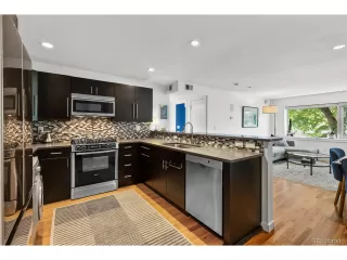 Photo #5: 6582090 Listing