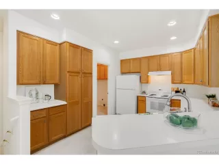 Photo #5: 6585932 Listing