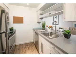 Photo #6: 6595068 Listing