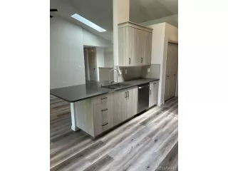 Photo #2: 6633380 Listing