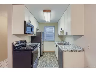 Photo #6: 6640675 Listing