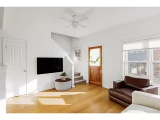 Photo #4: 6652757 Listing