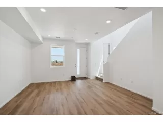 Photo #1: 6665906 Listing