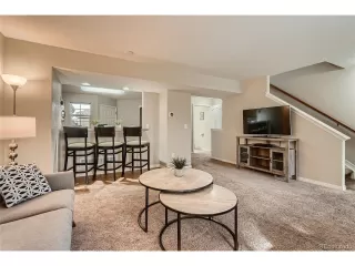 Photo #5: 6667401 Listing