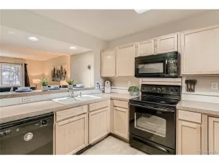 Photo #6: 6667401 Listing