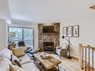 Photo #5: 6671891 Listing