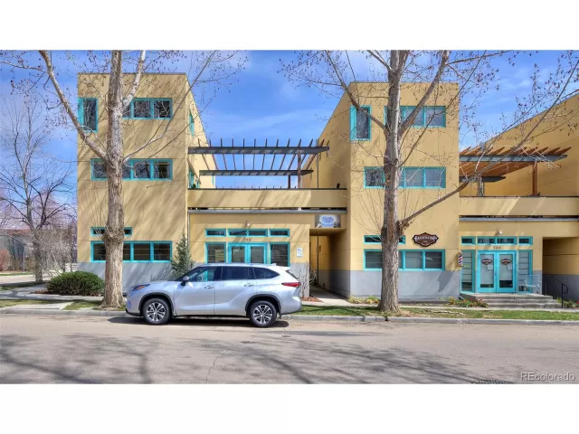 MLS: 6694833 Condo For Sale