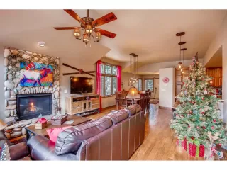 Photo #1: 6708408 Listing