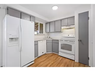 Photo #3: 6708900 Listing