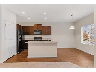 Photo #5: 6713083 Listing