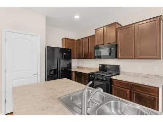 Photo #6: 6713083 Listing