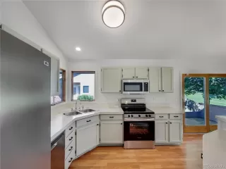 Photo #1: 6714851 Listing