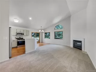 Photo #3: 6714851 Listing