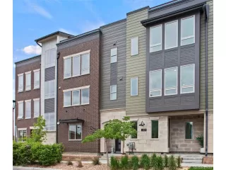 Photo #1: 6724051 Listing 