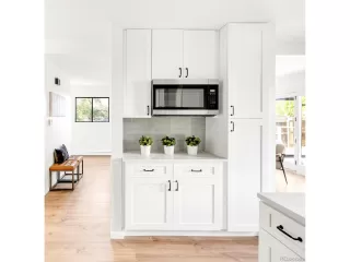 Photo #5: 6732068 Listing