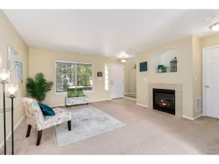 Photo #3: 6742757 Listing