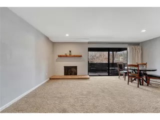 Photo #4: 6745821 Listing