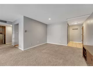 Photo #6: 6745821 Listing