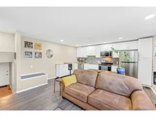 Photo #3: 6749797 Listing