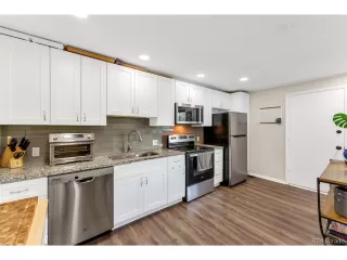 Photo #6: 6749797 Listing