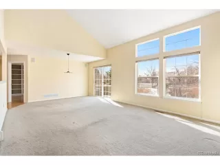 Photo #3: 6758163 Listing