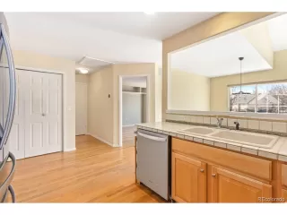 Photo #6: 6758163 Listing