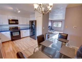 Photo #5: 6775951 Listing