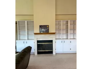 Photo #6: 6787065 Listing