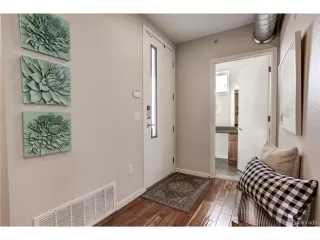 Photo #2: 6803362 Listing 