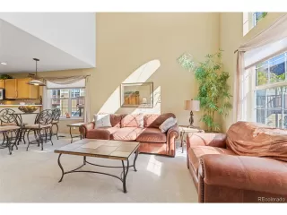 Photo #6: 6809867 Listing