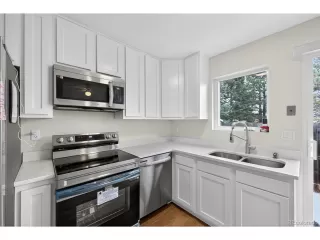 Photo #5: 6817554 Listing