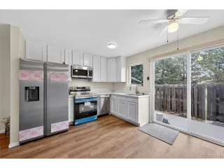 Photo #6: 6817554 Listing