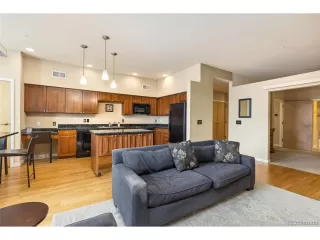 Photo #2: 6830597 Listing