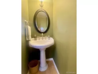 Photo #4: 6832800 Listing