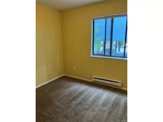 Photo #1: 6833362 Listing