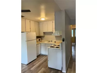 Photo #6: 6833362 Listing