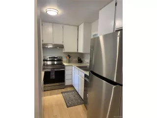 Photo #2: 6852396 Listing