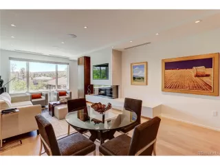 Photo #3: 6872418 Listing