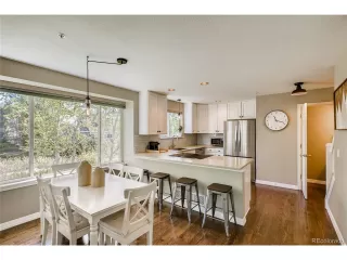 Photo #6: 6875670 Listing