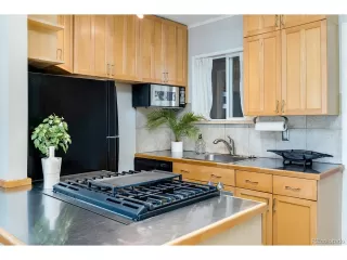 Photo #6: 6876696 Listing 