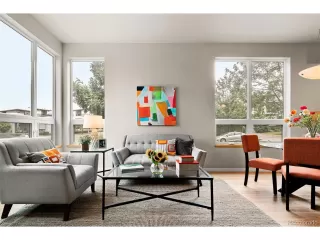 Photo #5: 6889726 Listing