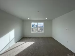 Photo #3: 6889929 Listing 