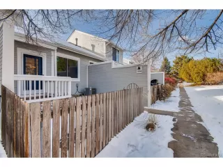 Photo #1: 6890101 Listing 