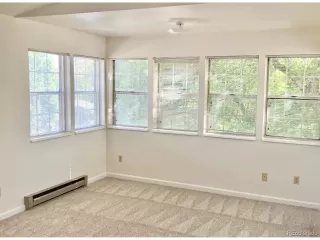 Photo #5: 6896609 Listing 