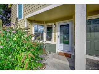 Photo #3: 6904000 Listing