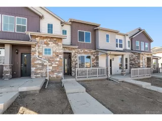 Photo #2: 6911889 Listing